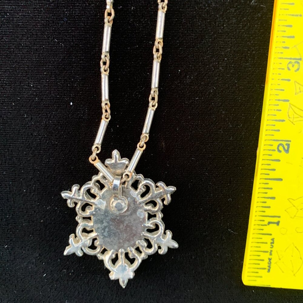 Vintage Cameo Necklace - Picture 3 of 3